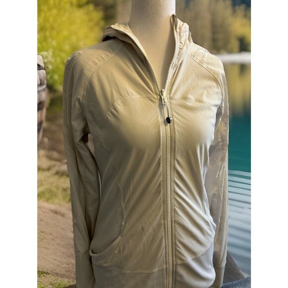 Lululemon Jacket In Flux Womens 10 Hoodie White Reversible Dance Studio Stretch - Picture 5 of 16